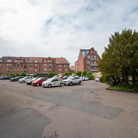 דירה Central City Apartment